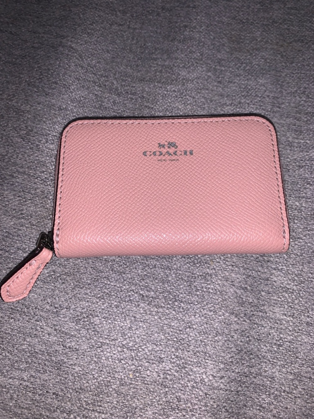 LOW START Coach Pink Zip Around Card Wallet